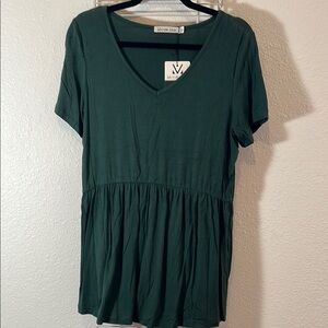 Michelle Mae Green Peplum Short Sleeve Top